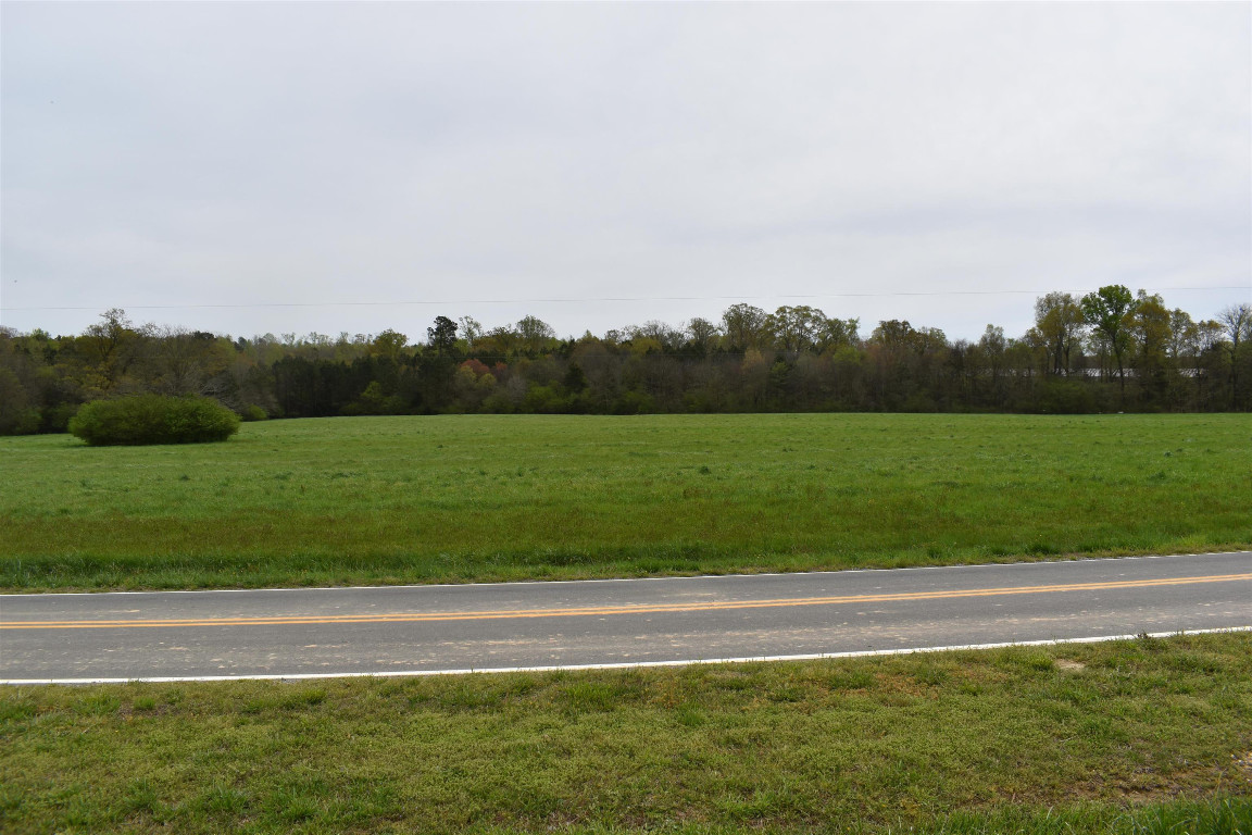 1076 Tom Stevens Road Siler City, NC 27344 - Photo 19 of 24 Gallery Image 19