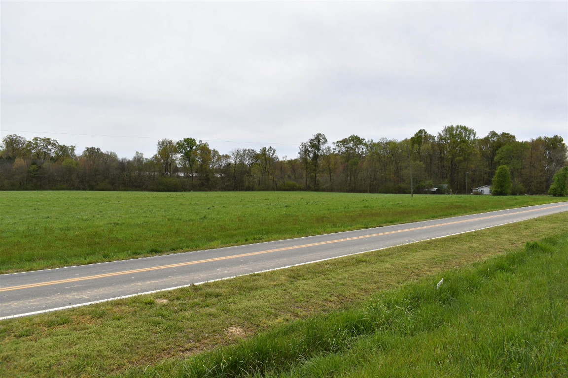 1076 Tom Stevens Road Siler City, NC 27344 - Photo 20 of 24 Gallery Image 20