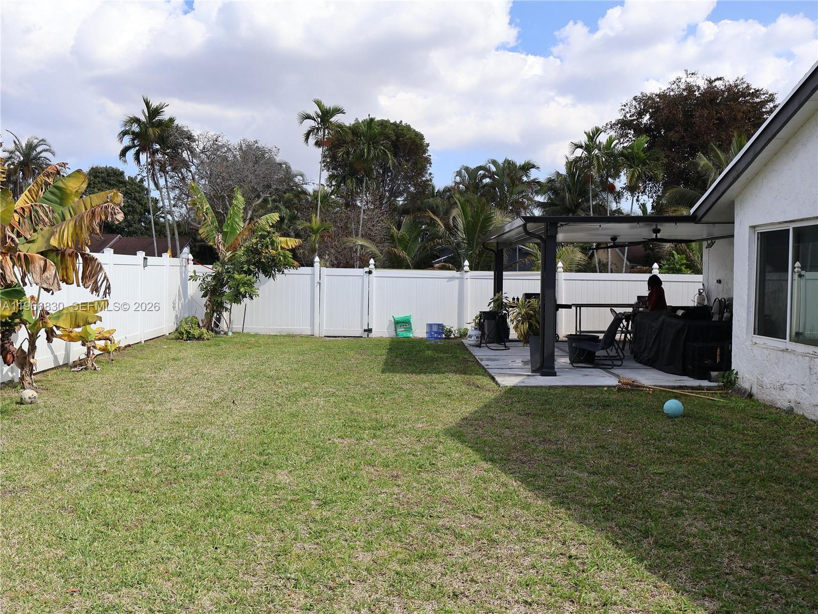 5505 Southwest 9th Street Margate, FL 33068 - Photo 23 of 53 a view of a backyard