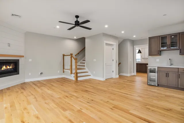 $1,450,000 | 22 Little Bay Drive, Dover, NH 03820