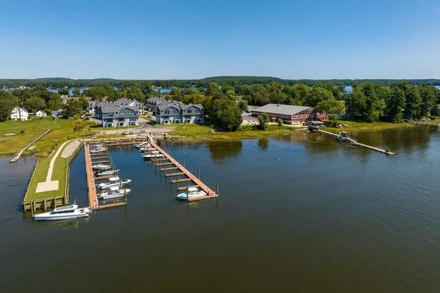 $1,450,000 | 22 Little Bay Drive, Dover, NH 03820