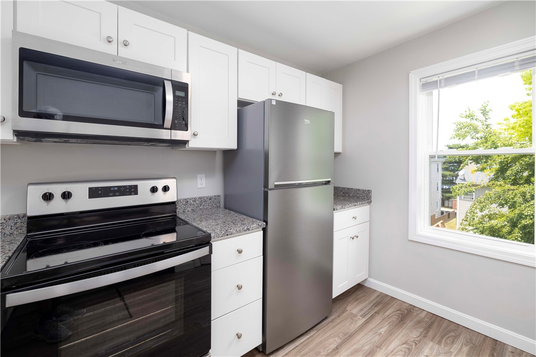 121 Tell Street, Unit 3F Providence, RI 02909 - Photo 2 of 10