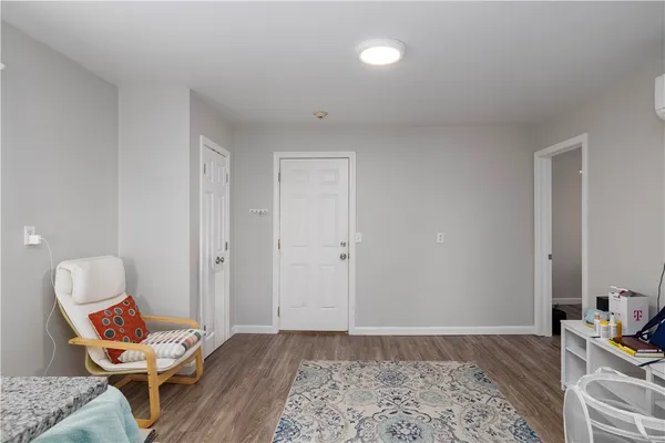 $2,000 | 121 Tell Street, Unit 3F, Providence, RI 02909