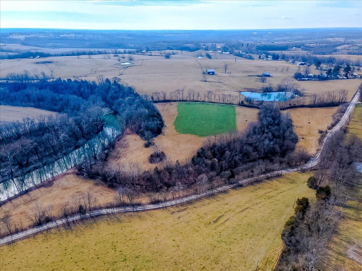 3020 Switzer Road Frankfort, KY 40601 - Photo 7 of 7 5-1-15