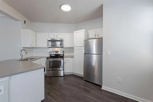 $1,835 | 12215 Hunters Chase Drive, Unit S1101S, Austin, TX 78729