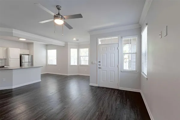 $1,835 | 12215 Hunters Chase Drive, Unit S1101S, Austin, TX 78729