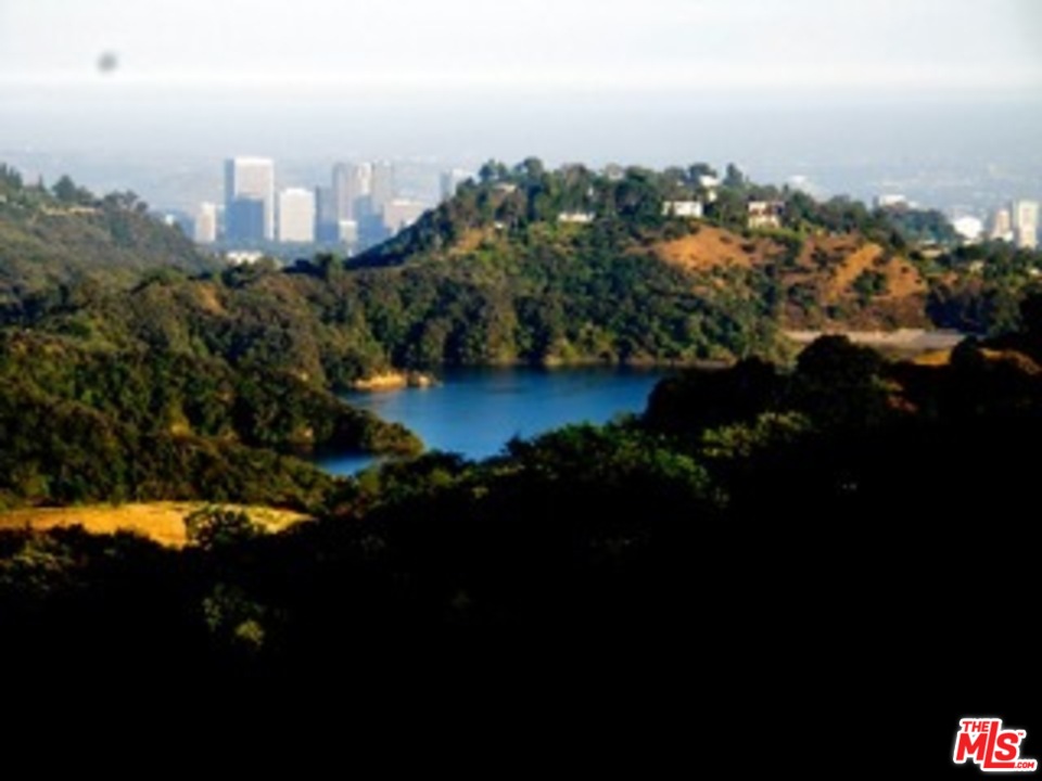 2580 Roscomare Road Los Angeles, CA 90077 - Photo 25 of 25