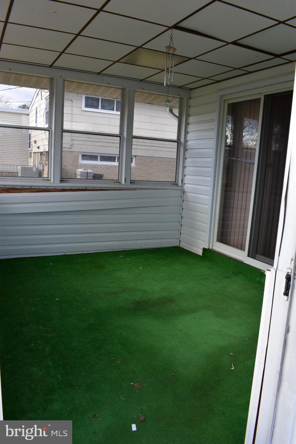 8411 Billson Road Randallstown, MD 21133 - Photo 8 of 11 Sunroom