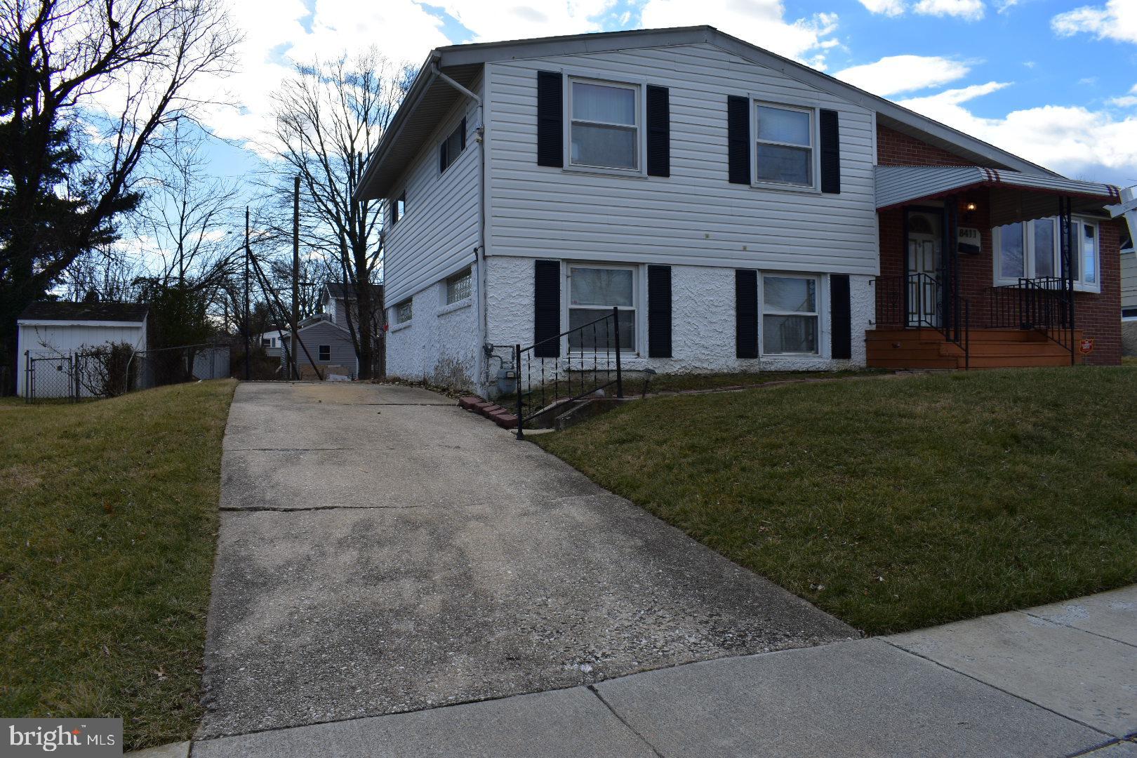 8411 Billson Road Randallstown, MD 21133 - Photo 9 of 11 Driveway