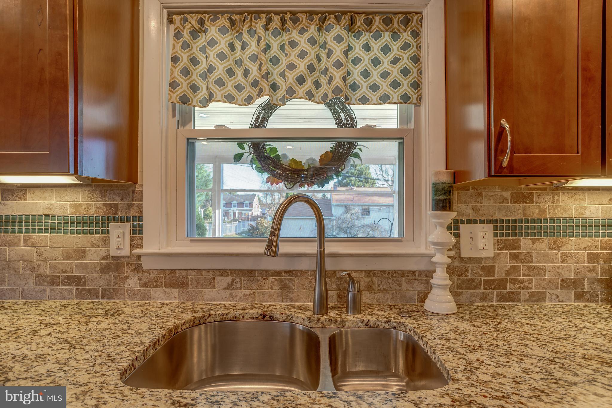 105 Longview Drive Springfield, PA 19064 - Photo 14 of 36