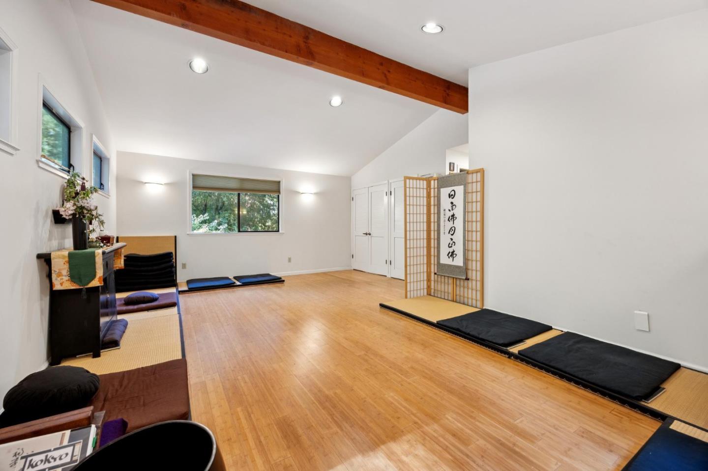 188 Martinez Road Woodside, CA 94062 - Photo 22 of 30