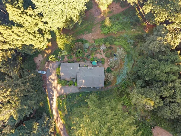 $2,295,000 | 188 Martinez Road, Woodside, CA 94062