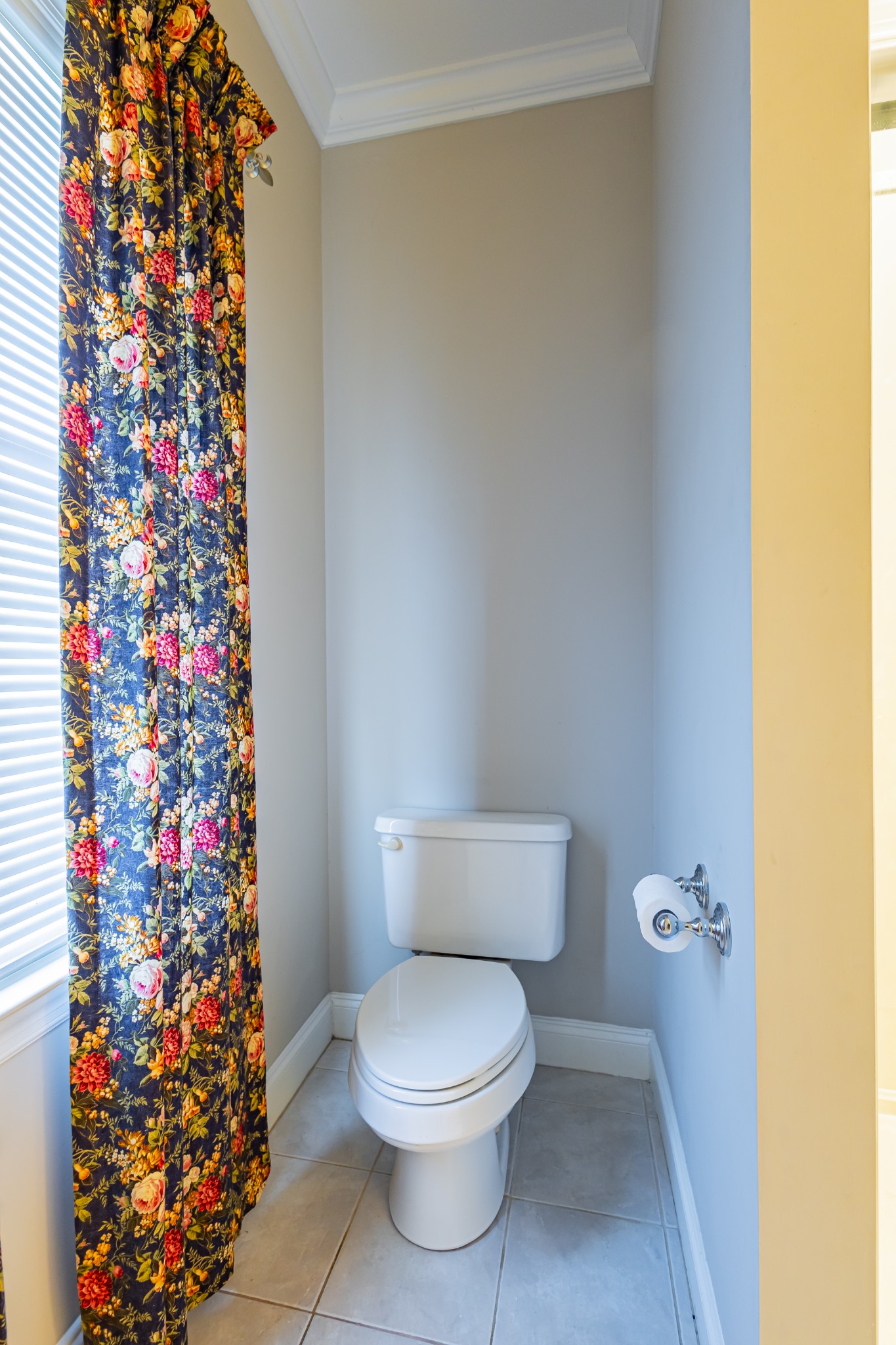 114 Courtside Lane Tullahoma, TN 37388 - Photo 44 of 85 a white toilet sitting next to a shower curtain