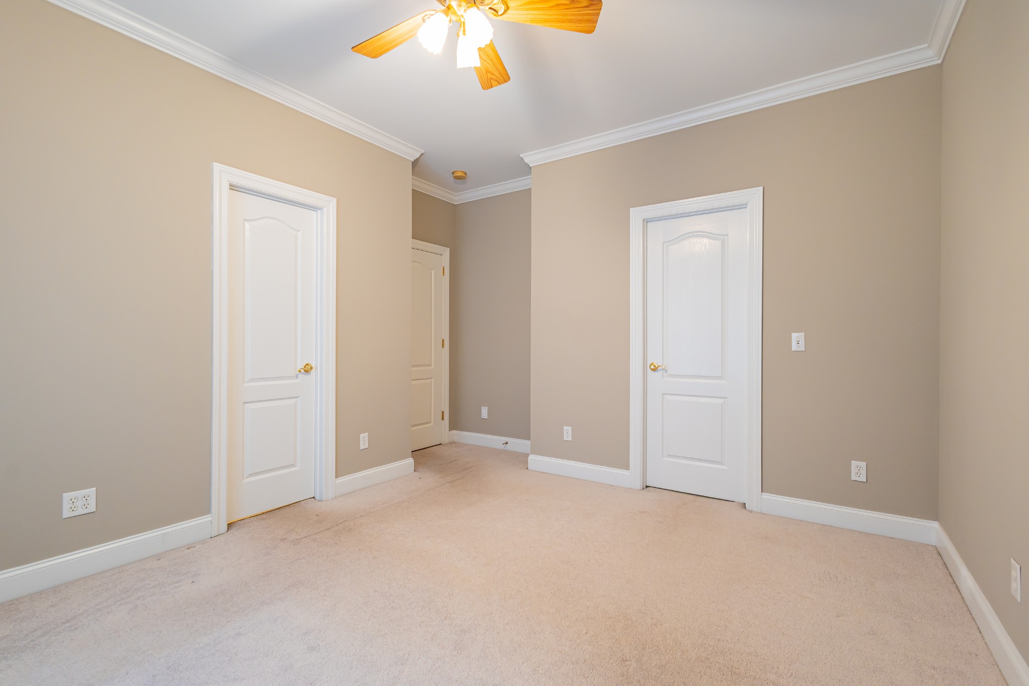 114 Courtside Lane Tullahoma, TN 37388 - Photo 55 of 85 a view of an empty room with a chandelier fan