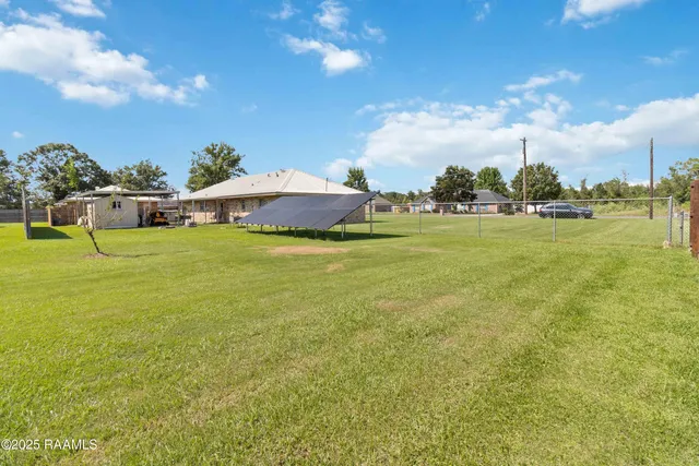 $215,000 | 300 Belmont Drive, Opelousas, LA 70570