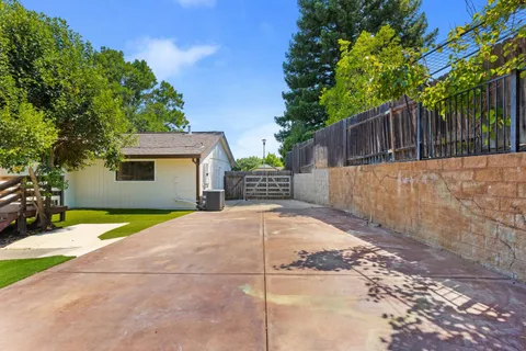 $879,900 | 121 Prospector Court, Folsom, CA 95630