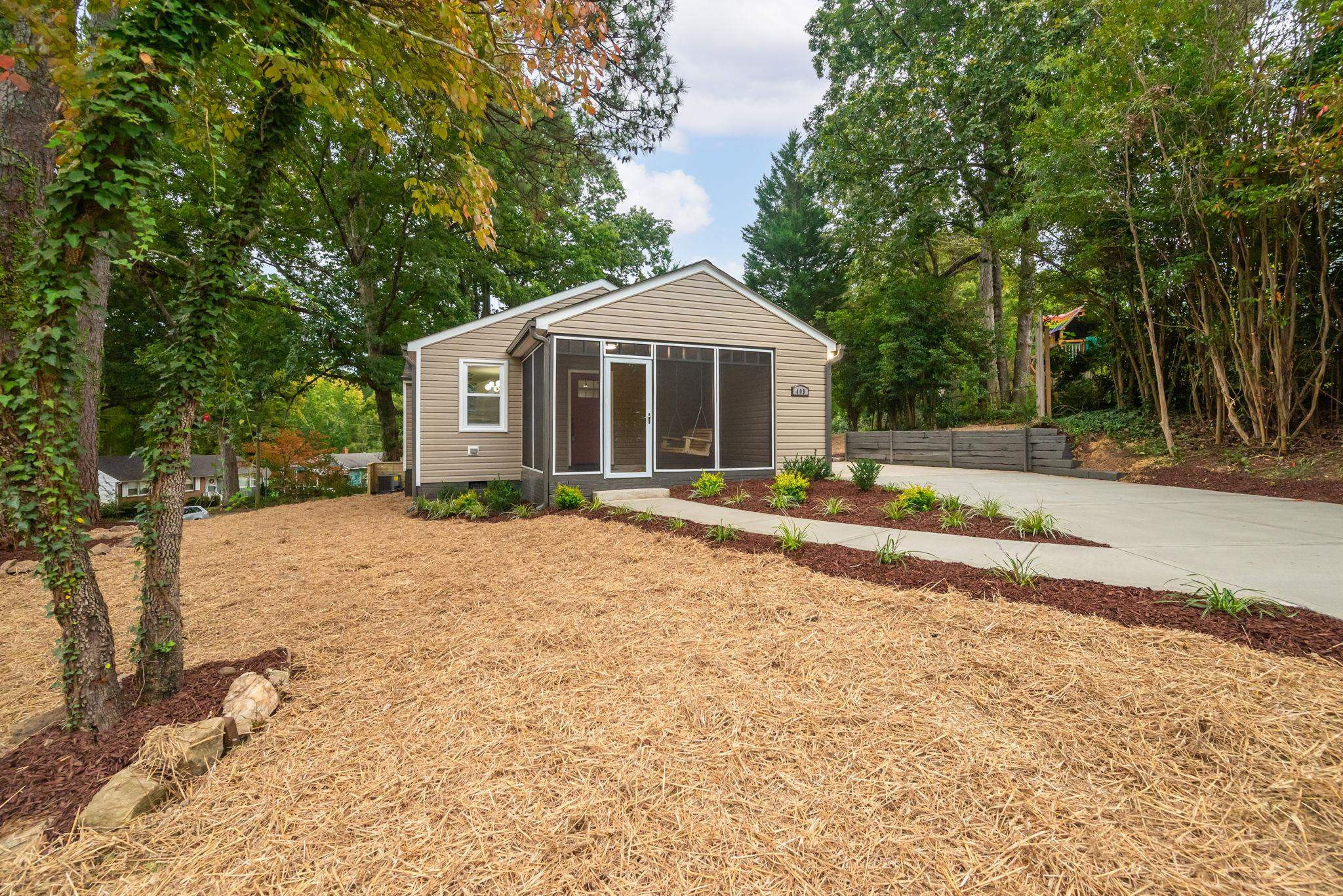 408 Quail Drive Raleigh, NC 27604 - Photo 3 of 28 Photo 3