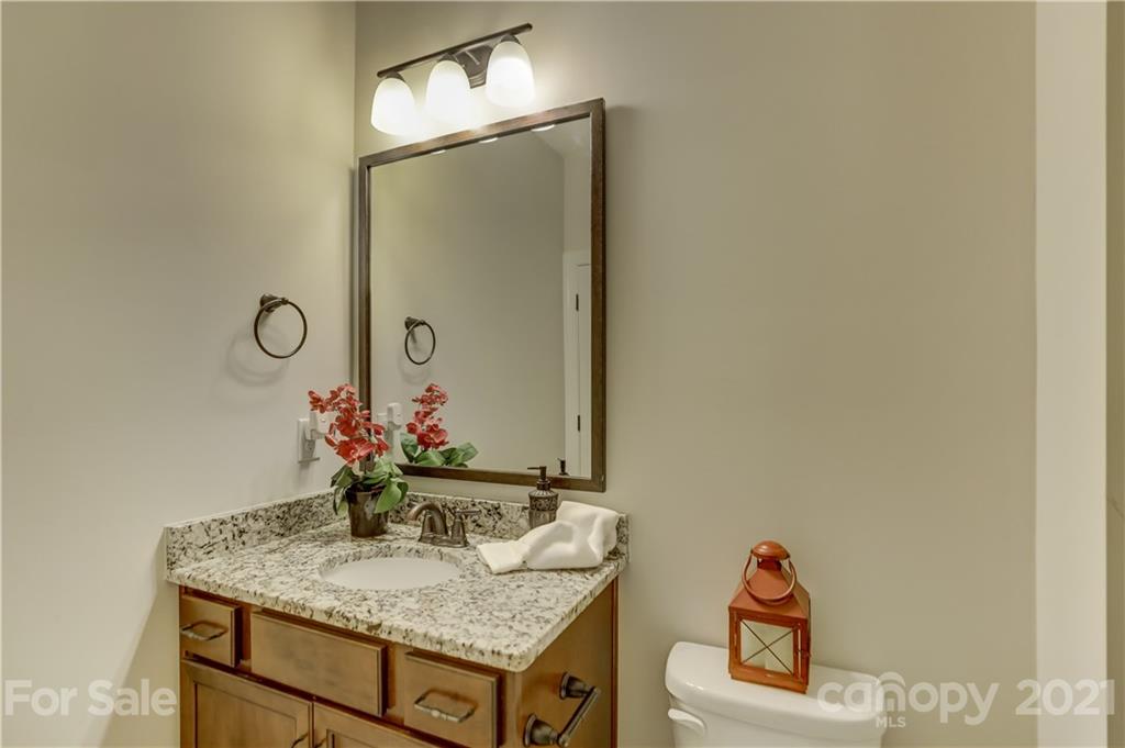 1817 Larkspur Way, Unit 214 Tega Cay, SC 29708 - Photo 21 of 48 Gallery Image 21
