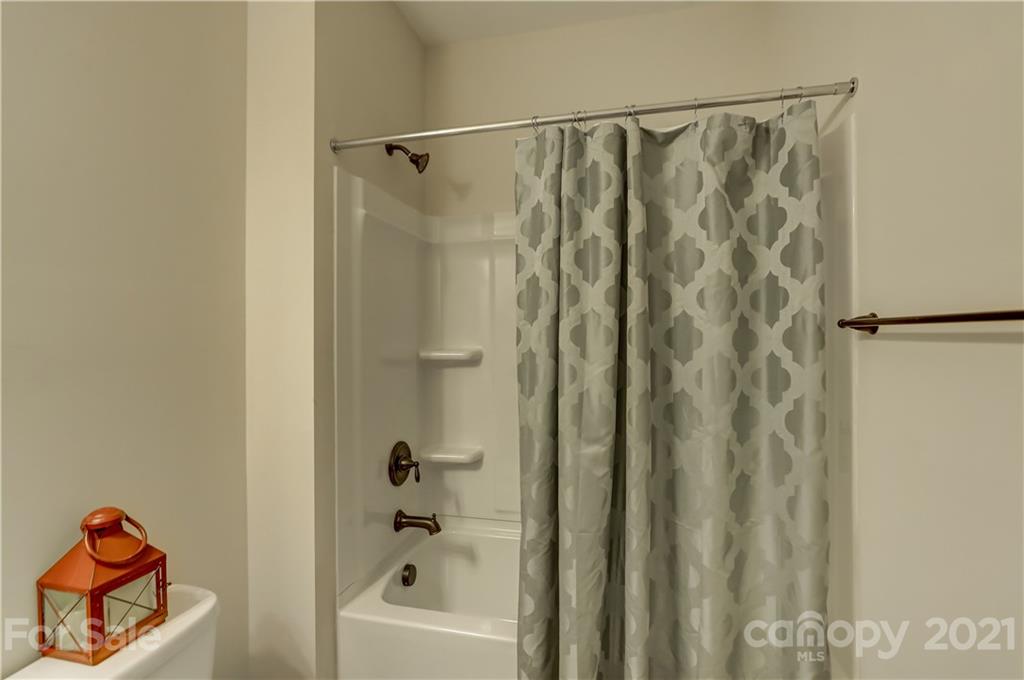 1817 Larkspur Way, Unit 214 Tega Cay, SC 29708 - Photo 22 of 48 Gallery Image 22