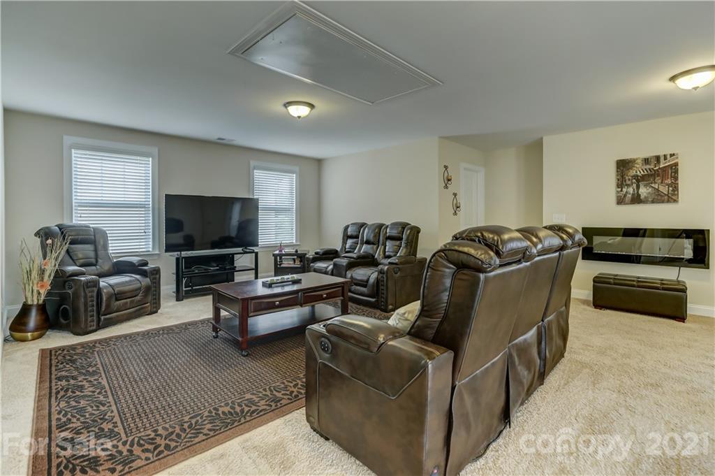 1817 Larkspur Way, Unit 214 Tega Cay, SC 29708 - Photo 27 of 48 Gallery Image 27