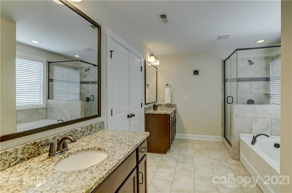 1817 Larkspur Way, Unit 214 Tega Cay, SC 29708 - Photo 35 of 48 Gallery Image 35