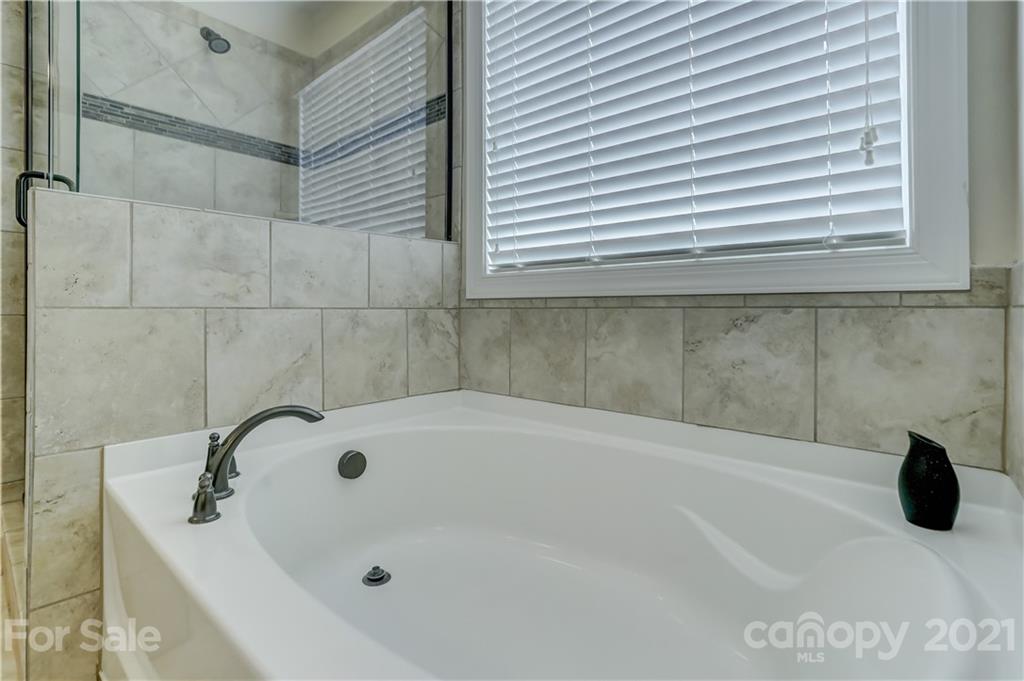 1817 Larkspur Way, Unit 214 Tega Cay, SC 29708 - Photo 37 of 48 Gallery Image 37