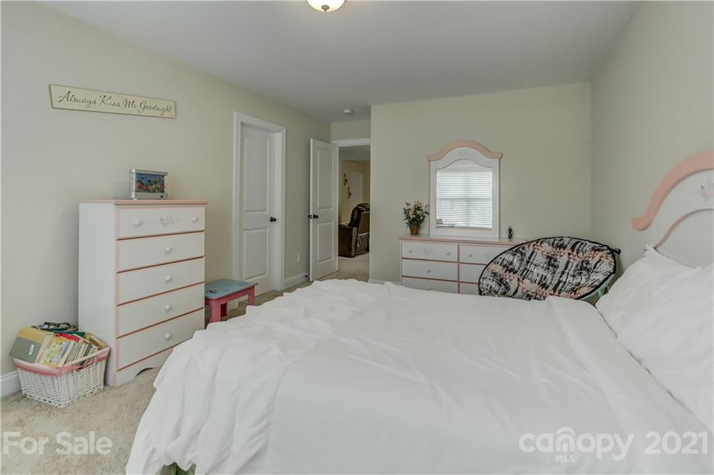 1817 Larkspur Way, Unit 214 Tega Cay, SC 29708 - Photo 39 of 48 Gallery Image 39