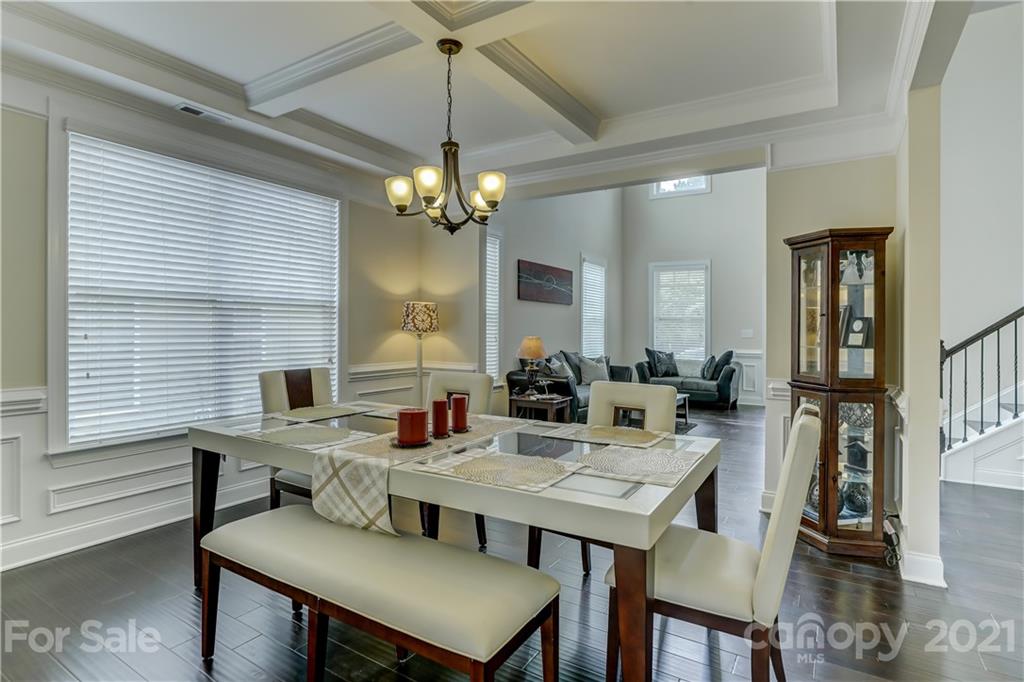 1817 Larkspur Way, Unit 214 Tega Cay, SC 29708 - Photo 9 of 48 Gallery Image 9