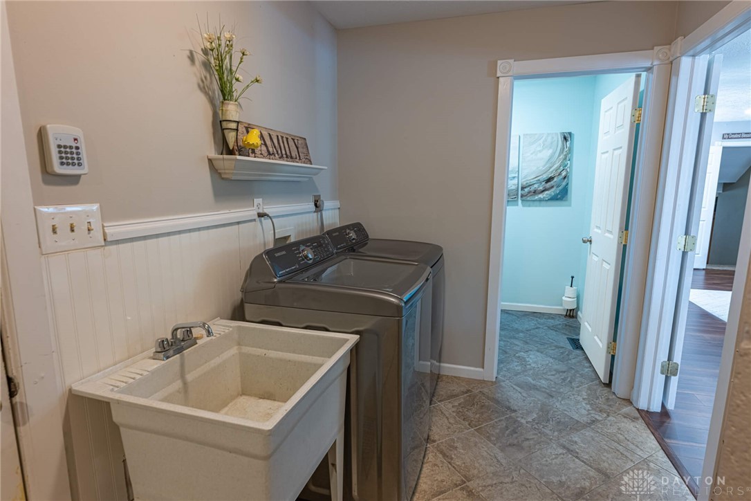 5997 Munger Road Dayton, OH 45459 - Photo 21 of 53 Gallery Image 21