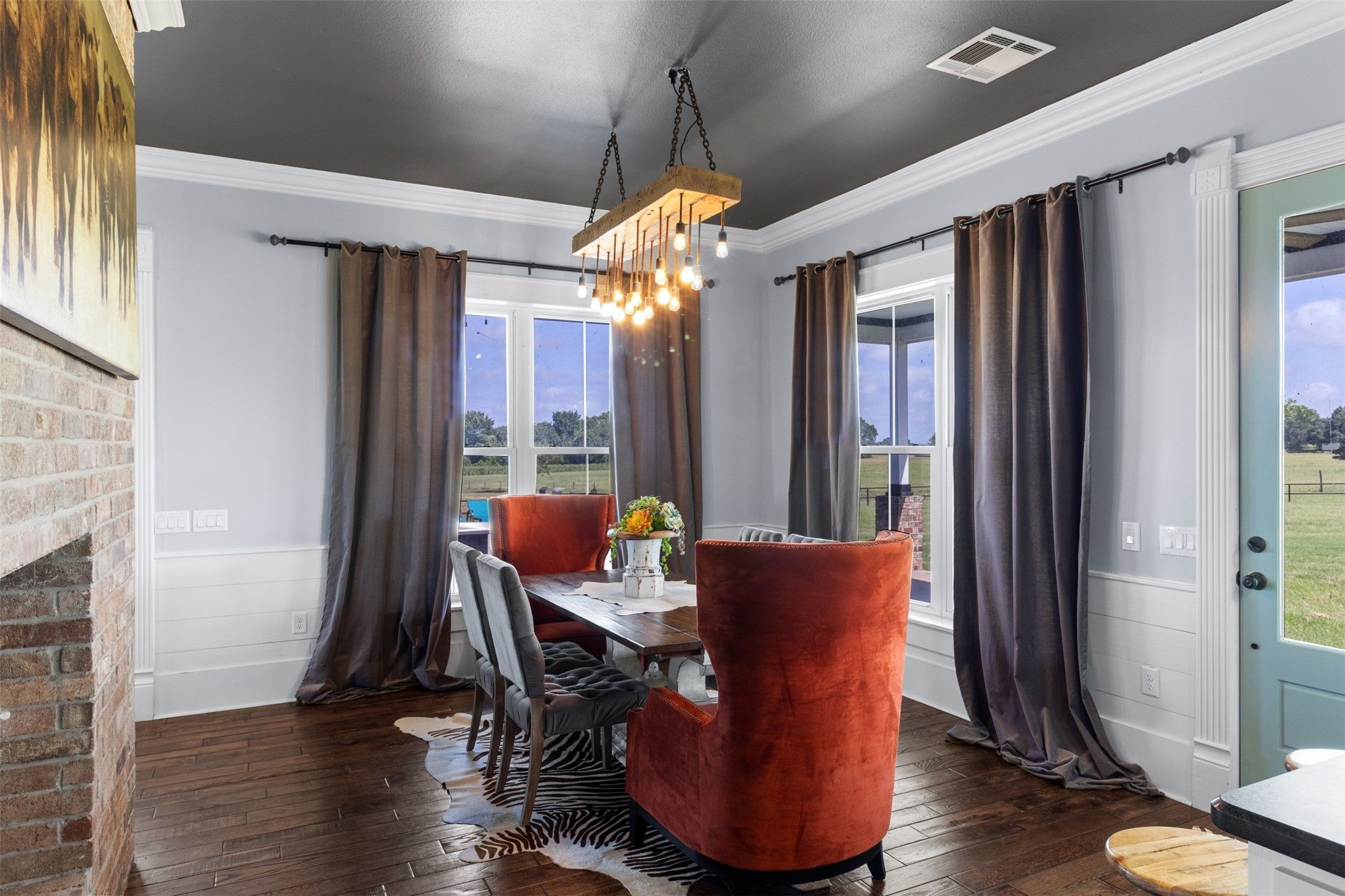 1725 Stokes Road New Ulm, TX 78950 - Photo 11 of 43 Gallery Image 11