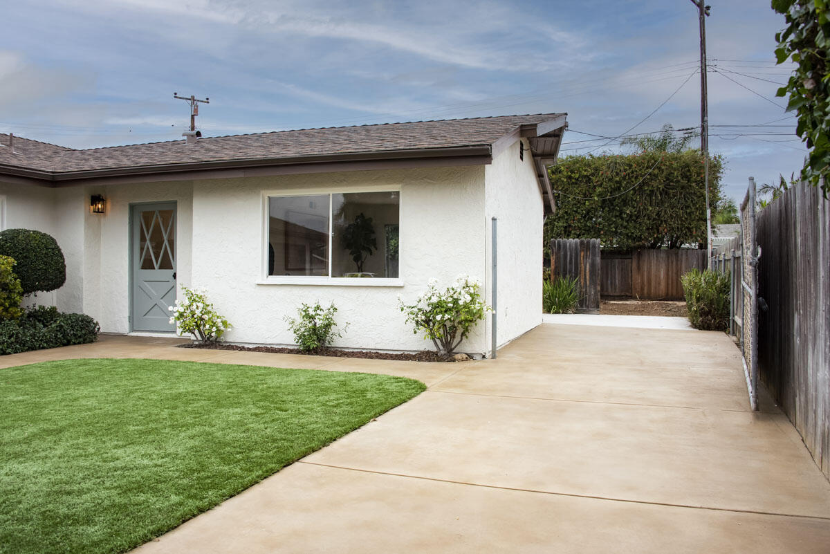 676 San Ramon Drive Santa Barbara, CA 93111 - Photo 2 of 20 676 San Ramone_WEB_07