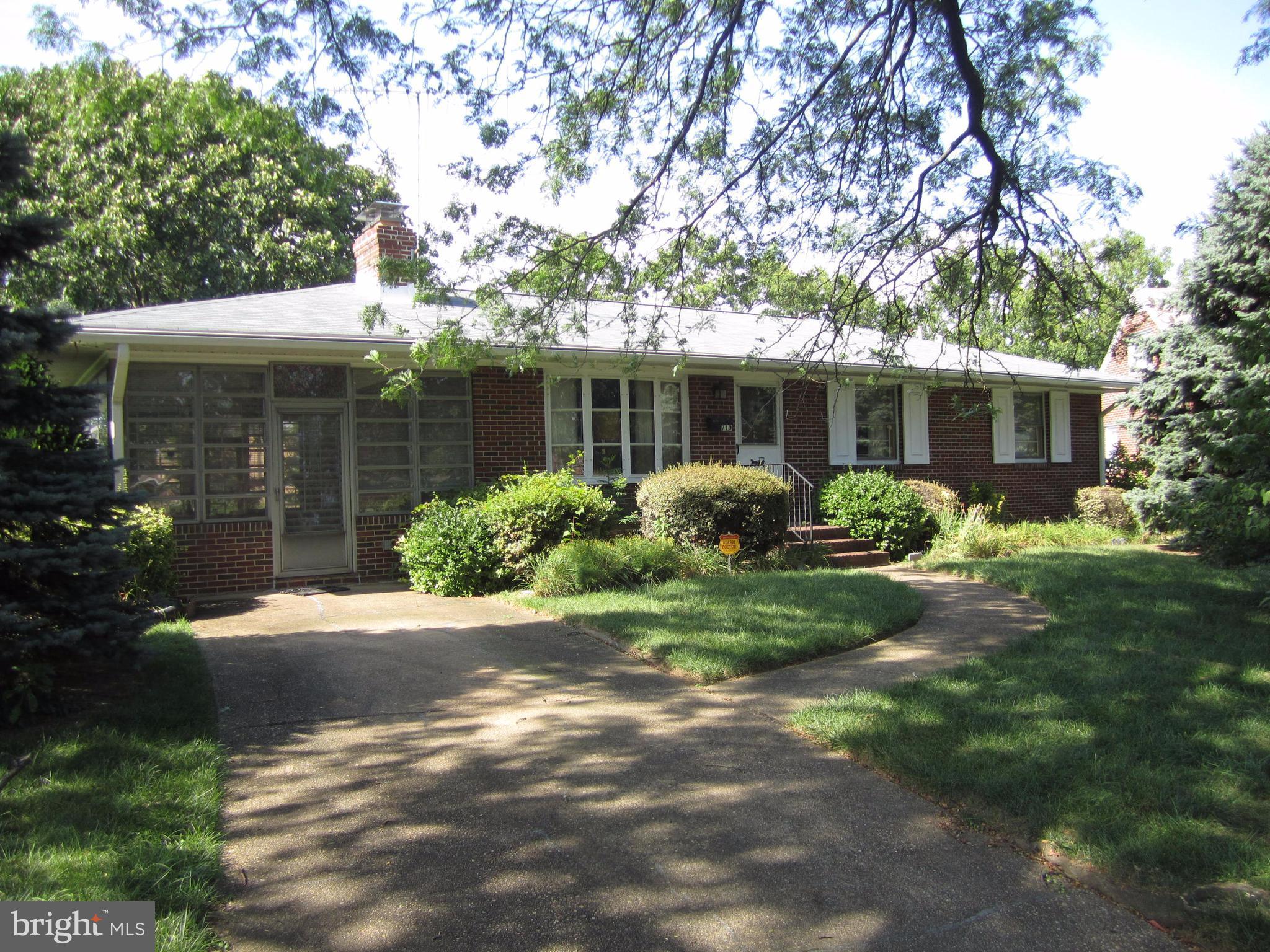 710 Greentree Road Linthicum Heights, MD 21090 - Photo 2 of 4 Exterior (Front)