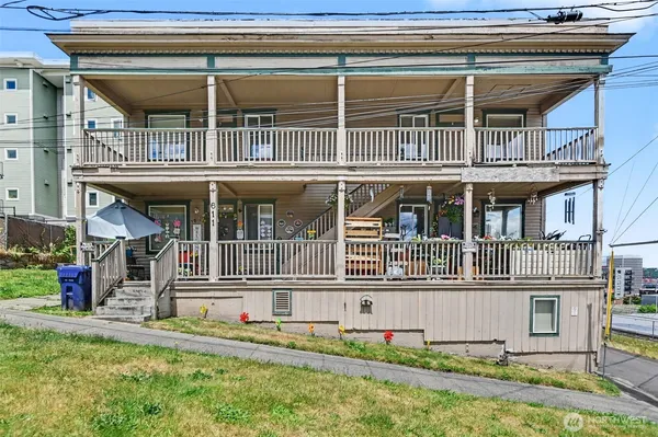 $729,950 | 611 South 18th Street, Tacoma, WA 98405