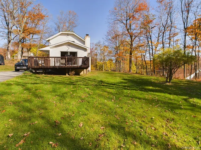 a view of an ocean view