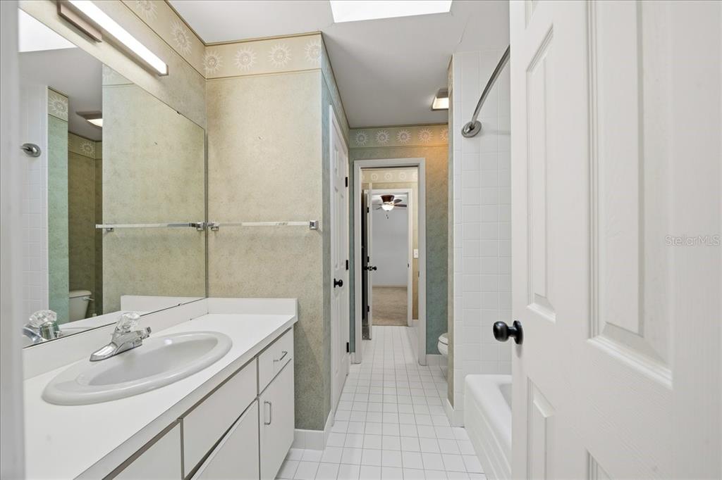 1733 Southeast 27th Loop Ocala, FL 34471 - Photo 37 of 53