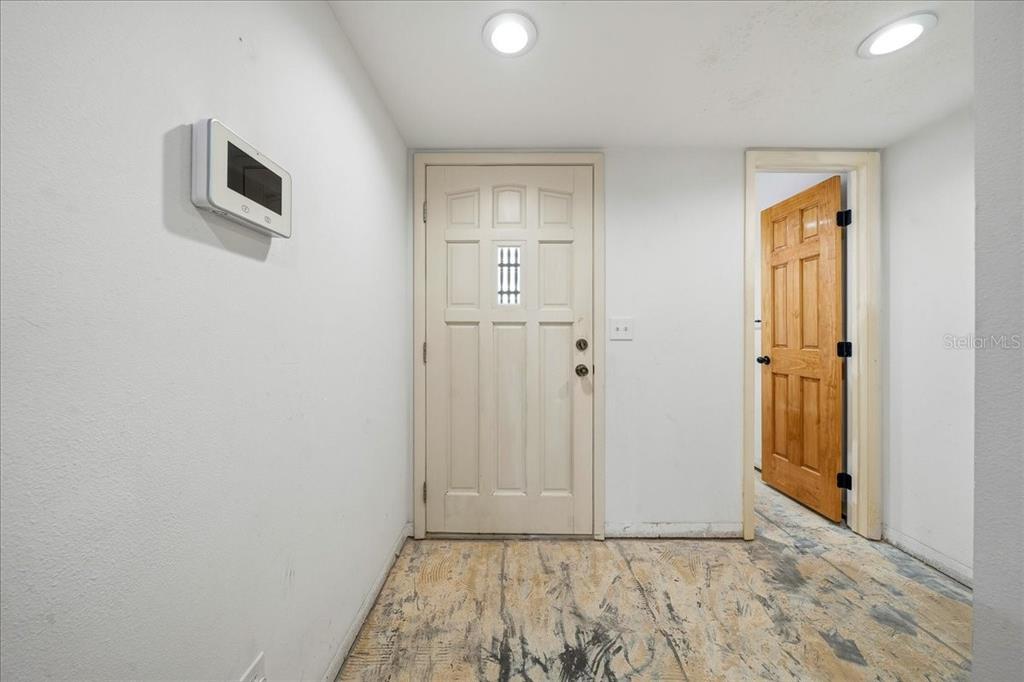 1733 Southeast 27th Loop Ocala, FL 34471 - Photo 7 of 53