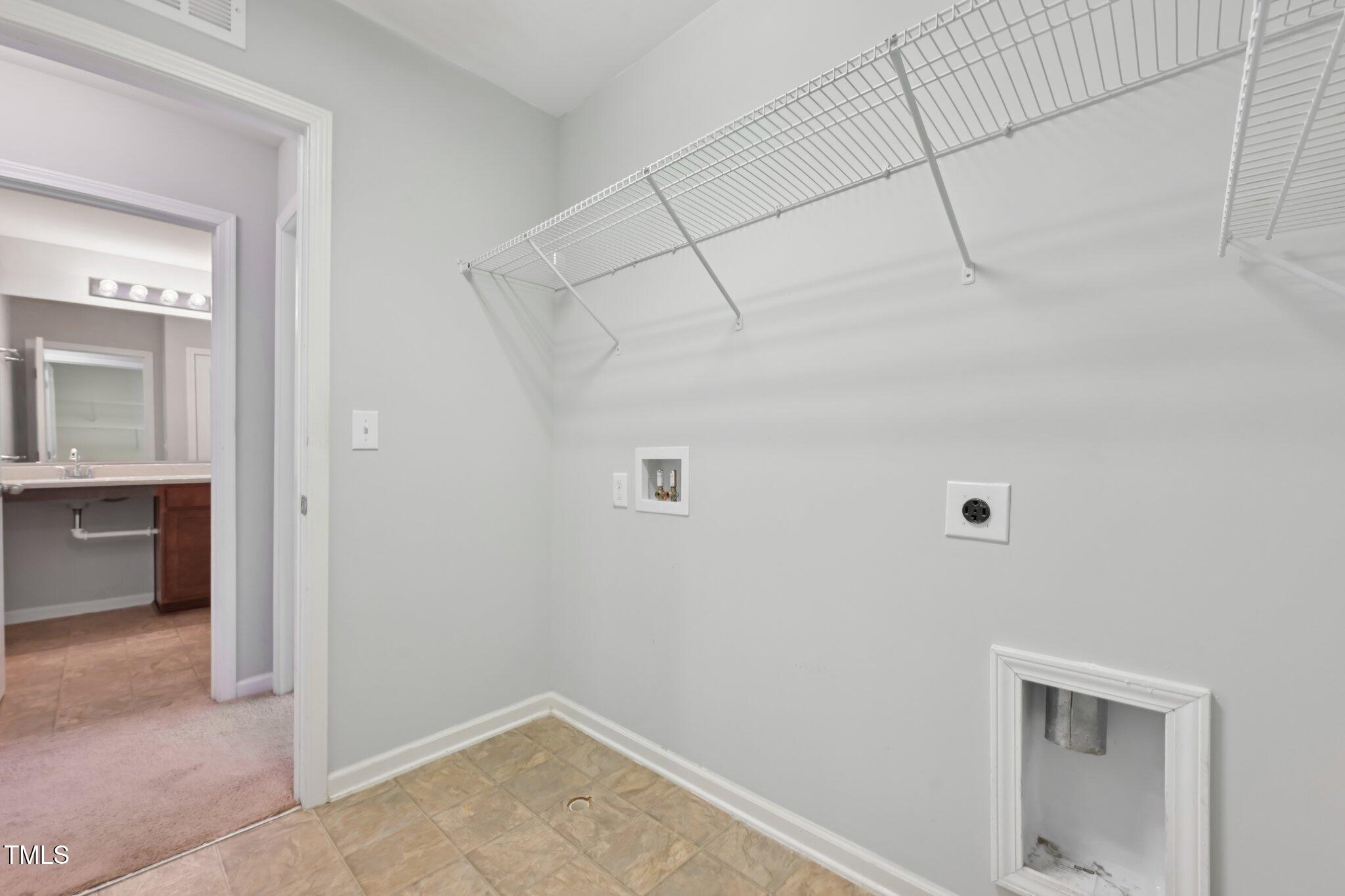 3922 Massey Run Raleigh, NC 27616 - Photo 12 of 30 19-web-or-mls-Massey Run-S0609-019