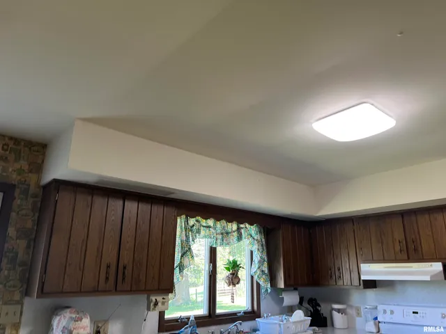 $250,000 | 12184 Clark Lane, Arenzville, IL 62611