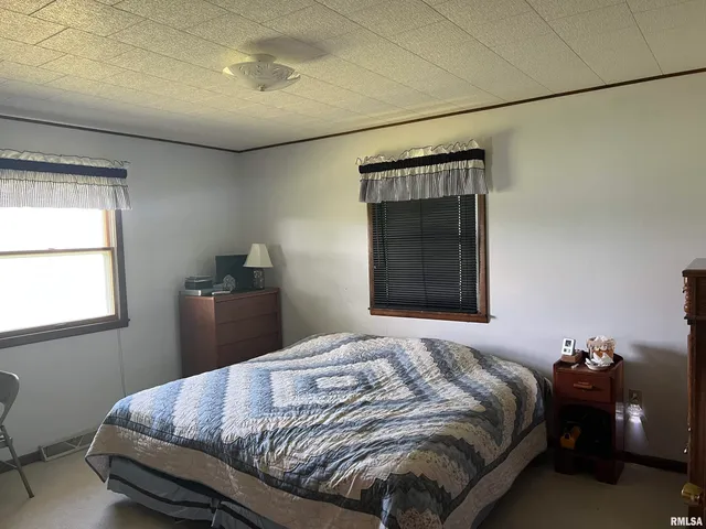 $250,000 | 12184 Clark Lane, Arenzville, IL 62611