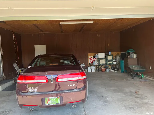 $250,000 | 12184 Clark Lane, Arenzville, IL 62611