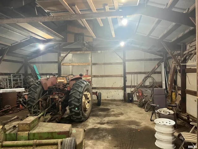 $250,000 | 12184 Clark Lane, Arenzville, IL 62611