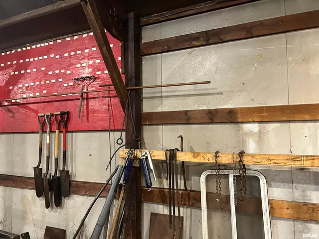 $250,000 | 12184 Clark Lane, Arenzville, IL 62611