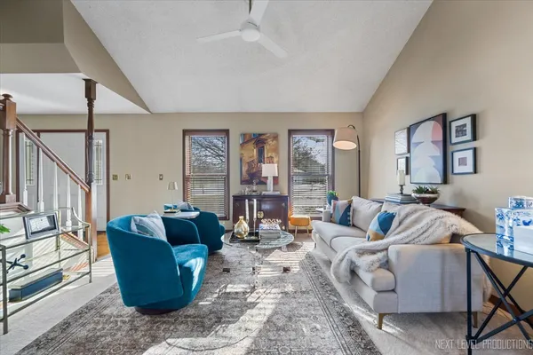 $580,000 | 1227 Windemere Avenue, Naperville, IL 60564