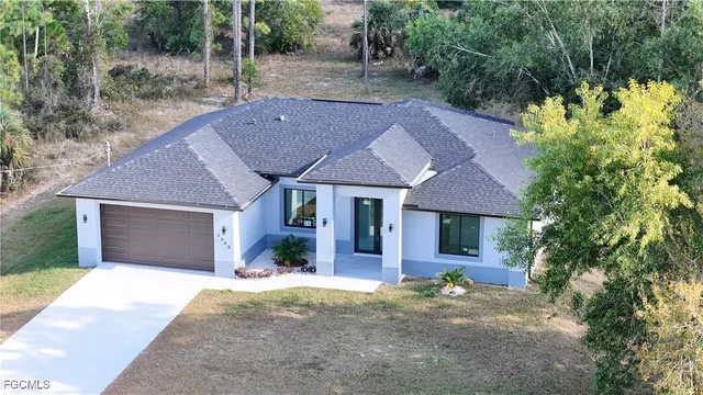 $370,000 | 1004 Grant Boulevard, Lehigh Acres, FL 33974