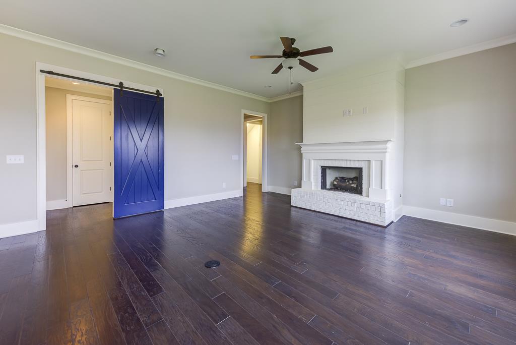120 Vanner Road, Unit 165 Mount Juliet, TN 37122 - Photo 10 of 28 Living Room w/ Optional Barn Door