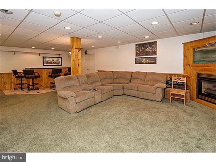 1033 Kirk Road Garnet Valley, PA 19060 - Photo 11 of 25 Gallery Image 11