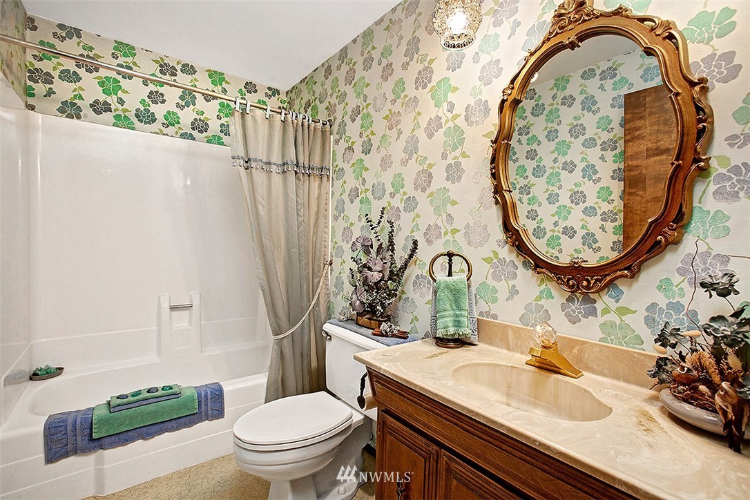 240-238 South Normandy Road Burien, WA 98148 - Photo 11 of 18 Gallery Image 11
