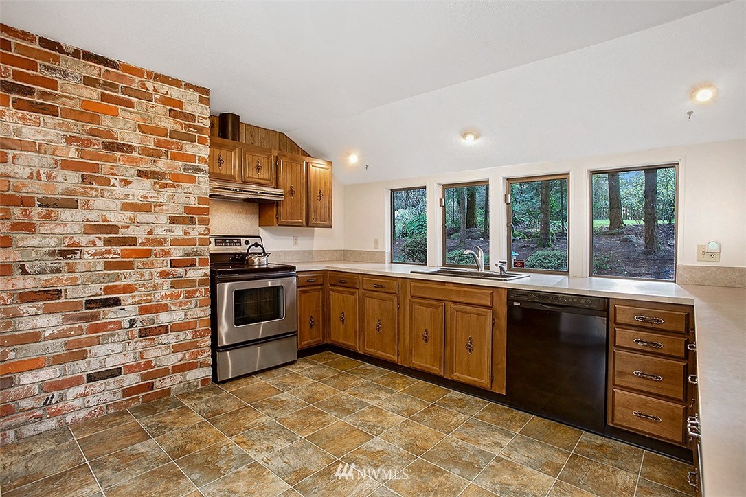 240-238 South Normandy Road Burien, WA 98148 - Photo 6 of 18 Gallery Image 6