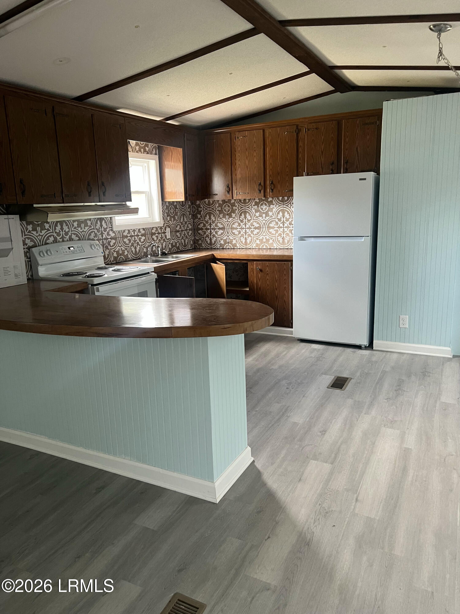 198 Curly Road Varnville, SC 29944 - Photo 3 of 9 IMG_5474