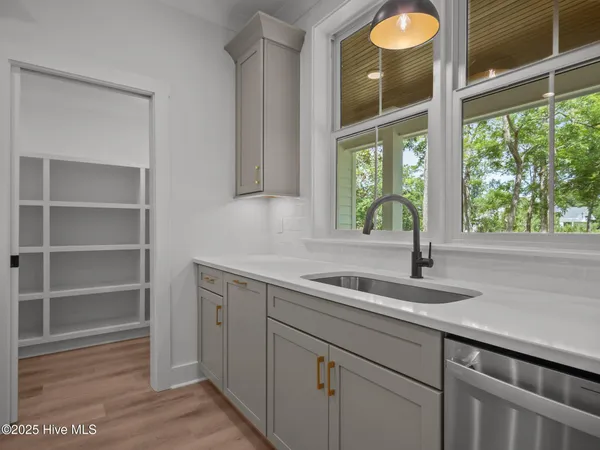 $1,212,900 | 104 Indian Trail, Beaufort, NC 28516